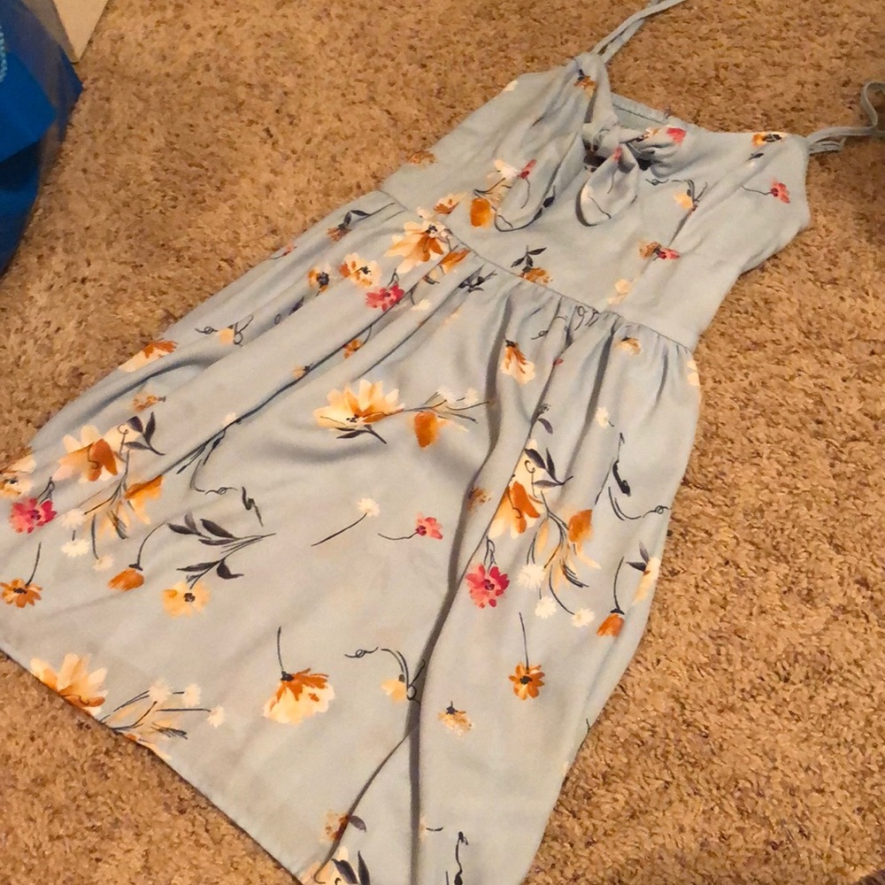 Blue floral dress size small